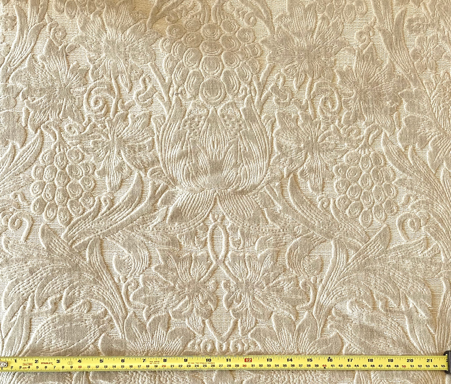 Morris & Co - Sanderson Velvet Cream 1B
