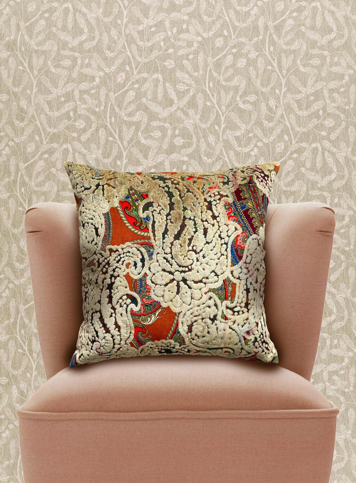 Styled Cushion Velvet Image